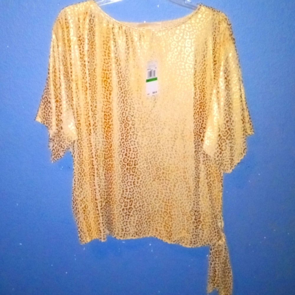 Michael Kors shirt. Size: lage, NWT